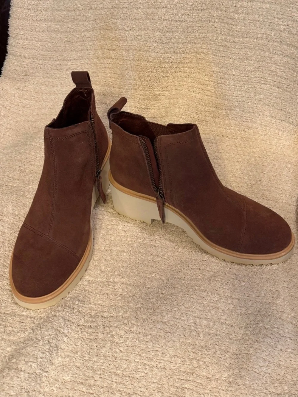 Tom’s Booties